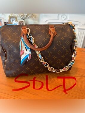 Louis Vuitton Speedy 30 with Multicolor Twilly and Chain